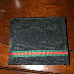 Gucci wallet